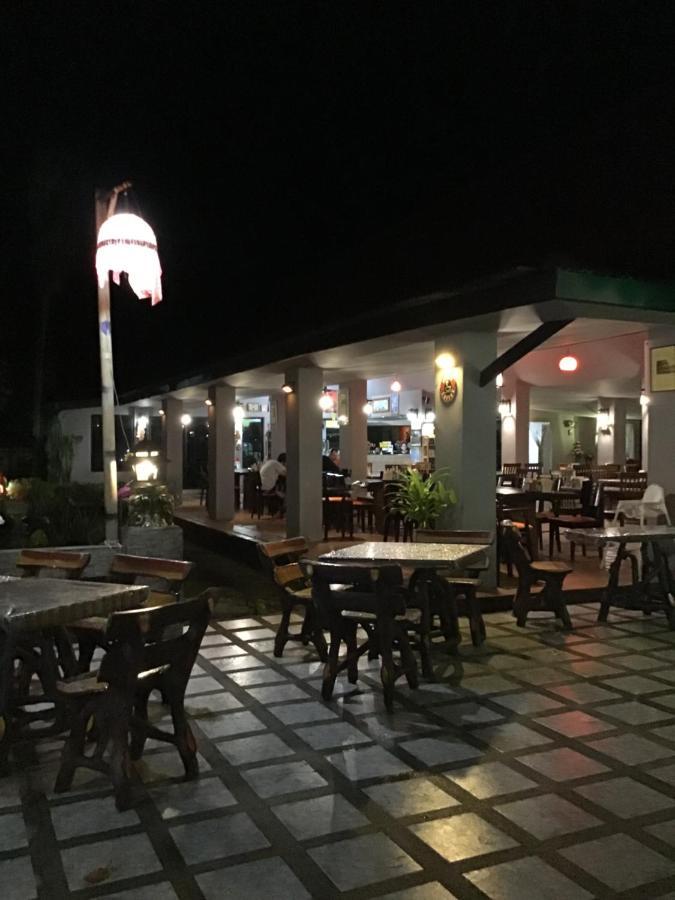 Andaman Beach Resort Koh Jum Eksteriør bilde