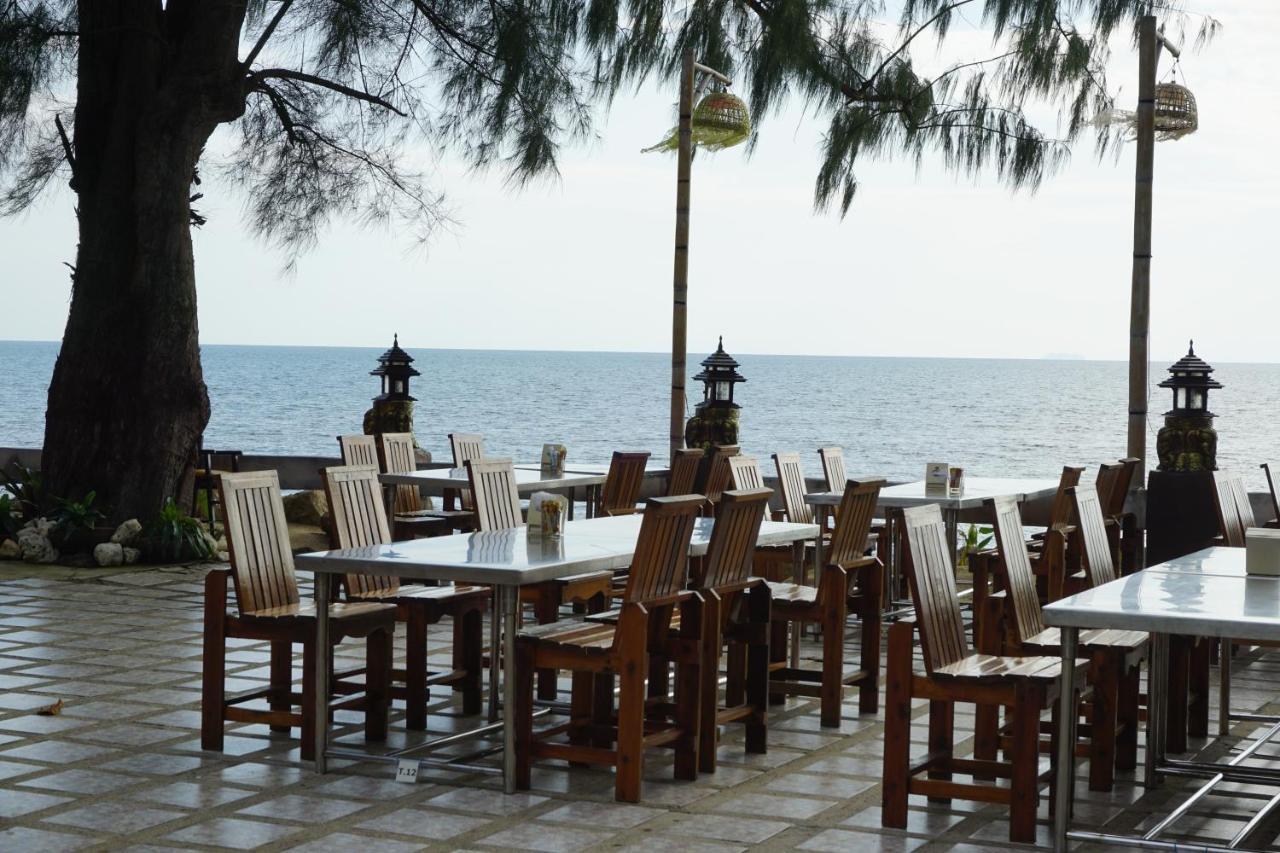 Andaman Beach Resort Koh Jum Eksteriør bilde